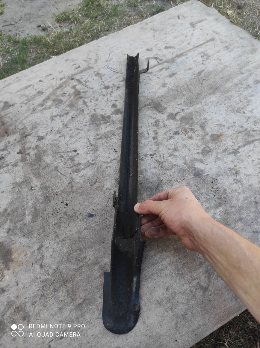 Osłona łańcucha WSK 125 długa i krótka org PRL 10.36