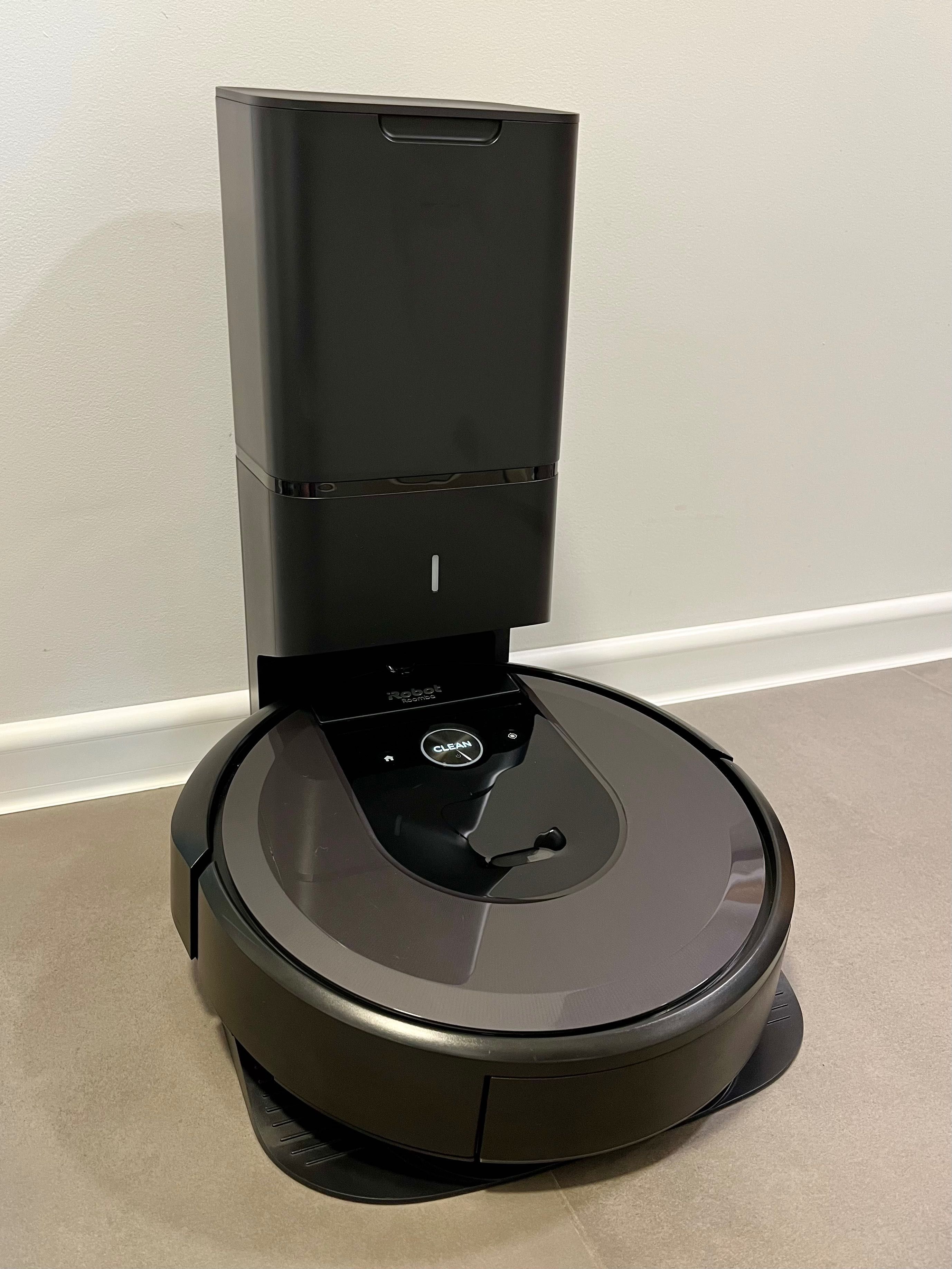 Robot sprzątający iRobot Roomba 7+