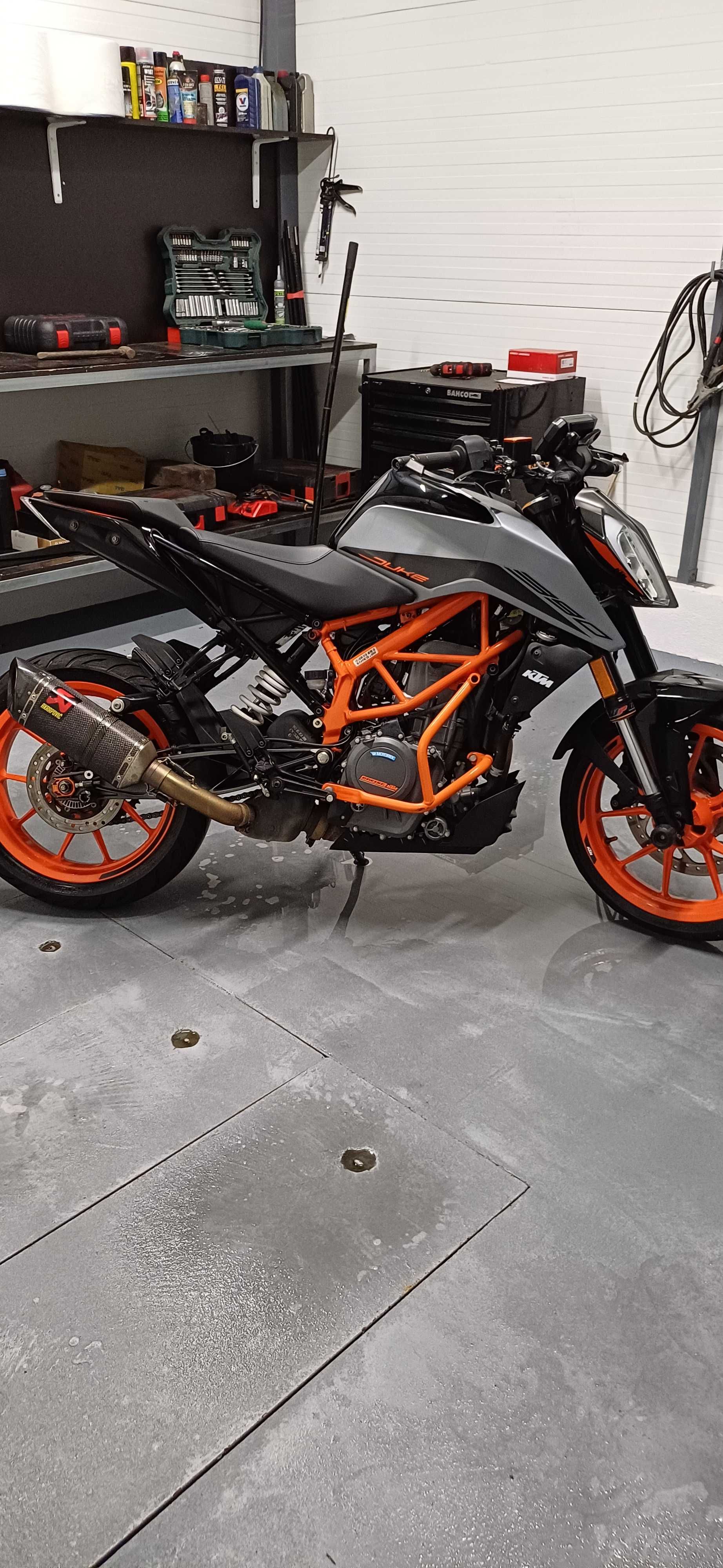 Ktm duke 390 em bom estado (negociável) (aceito troca)