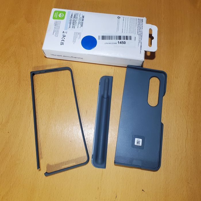 Стилу до Samsung Galaxy Z Fold4