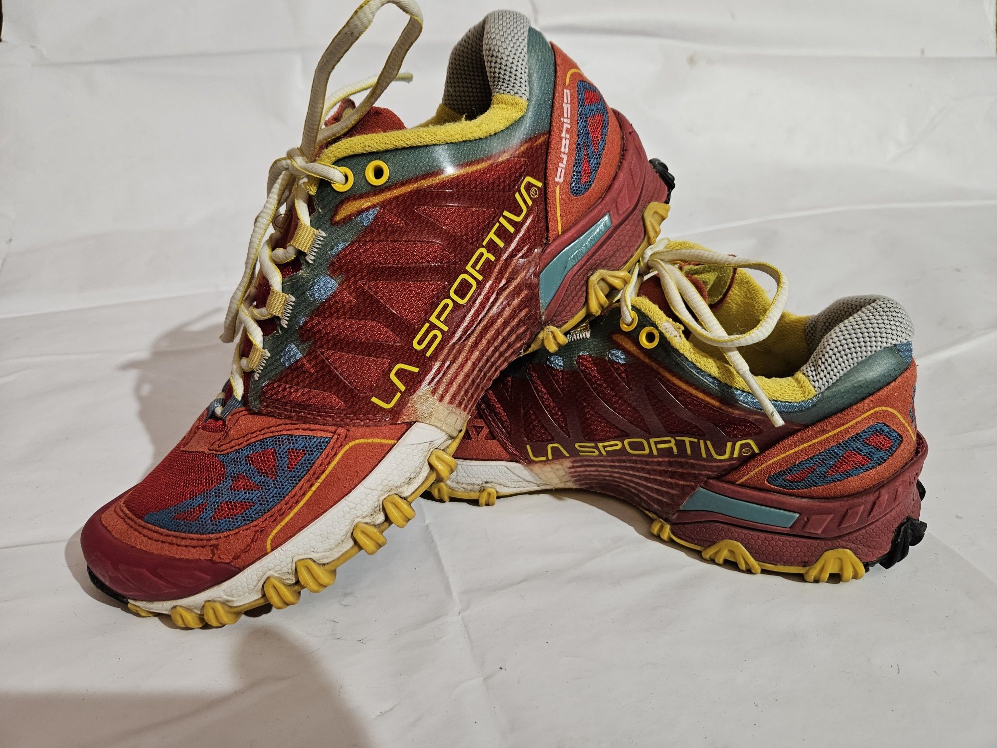 La Sportiva Bushido трекінгові кросівки 38р