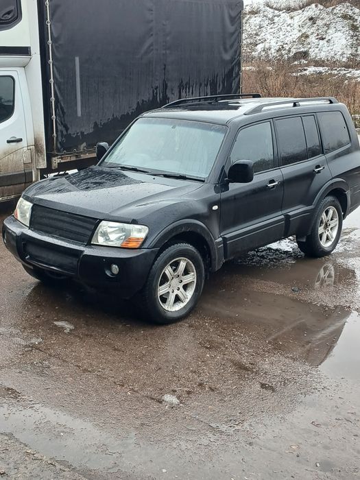 Продам Mitsubishi Pajero Wakon 3  3.2 непрацює паливний насос.