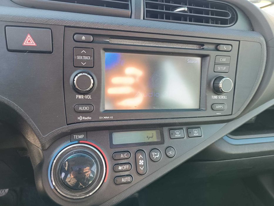 Toyota Prius C ( YARIS, AURIS) 2013 r. Niski przebieg ! TAXI, Uber