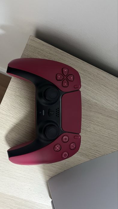 Vendo playstation ps5 c 2 comando