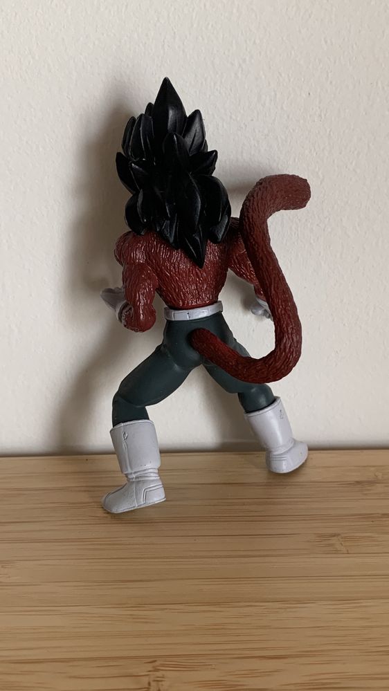 Vegeta Dragon Ball - Figura de ação