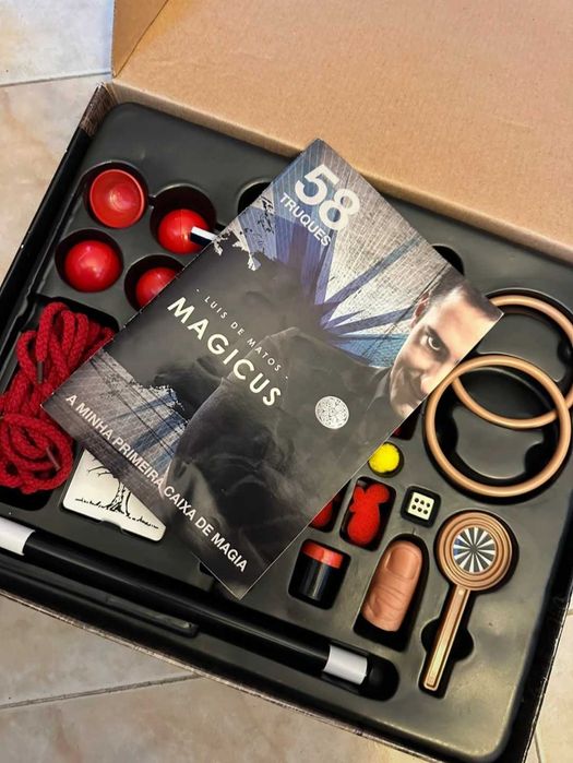 Jogo de magia de Luís de Matos  Magicus
