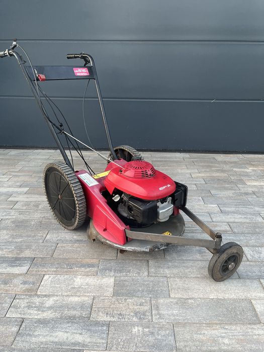 Kosiarka Honda UM516c