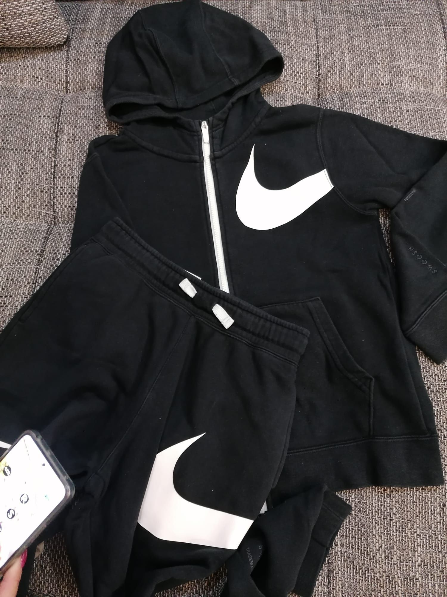 Dres Nike roz.L(147-158)