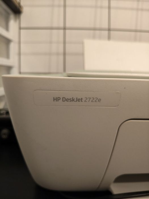Impressora HP DeskJet 2722e