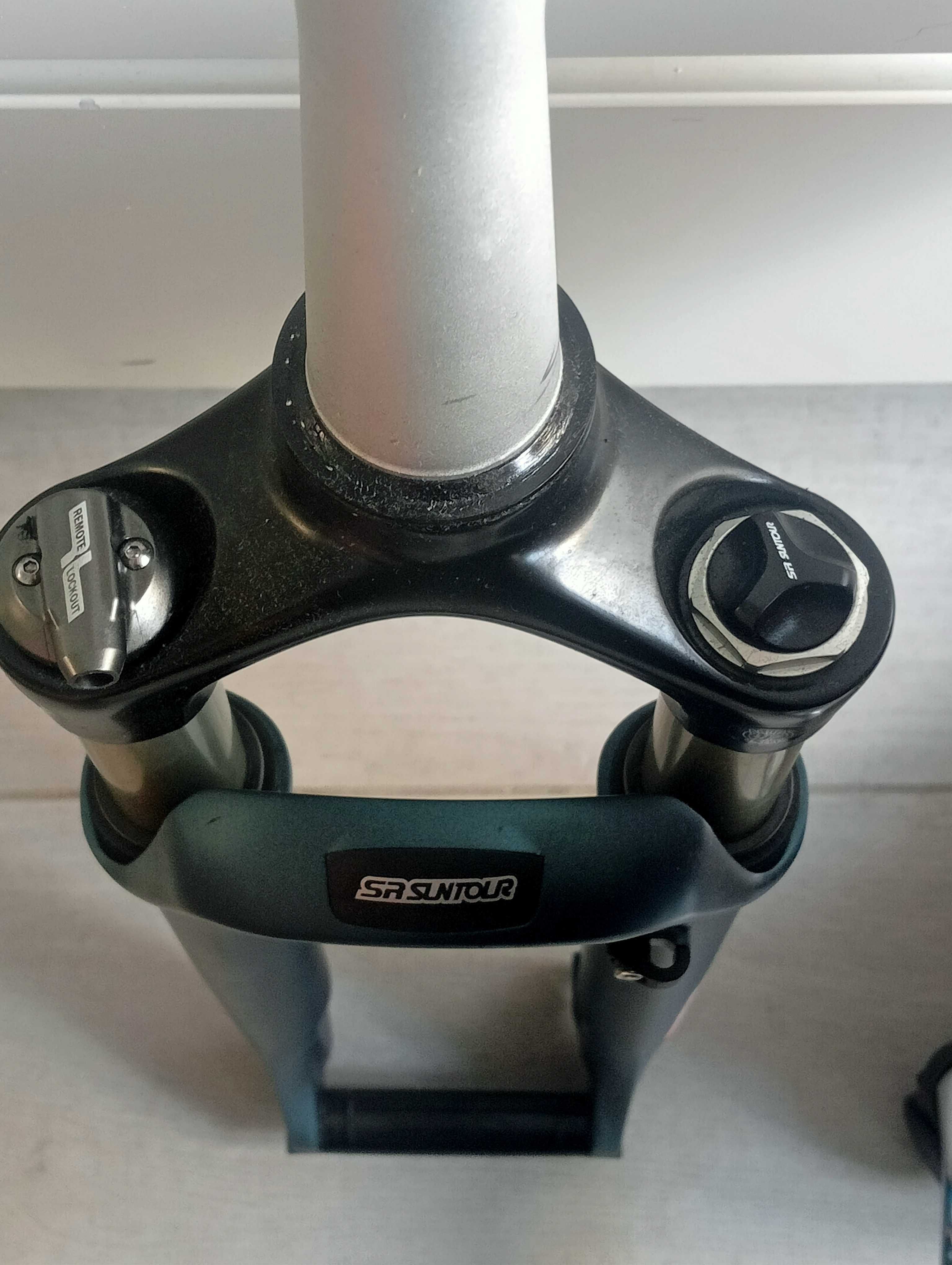 Amortyzator SR SUNTOUR NCX30 28" Blokada z manetki