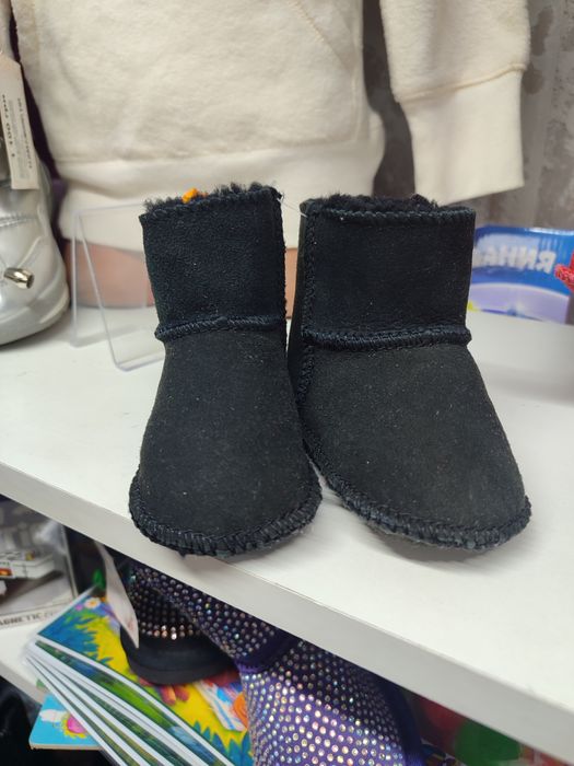 Уггі дитячі натуральні хутро замша 13–15 см