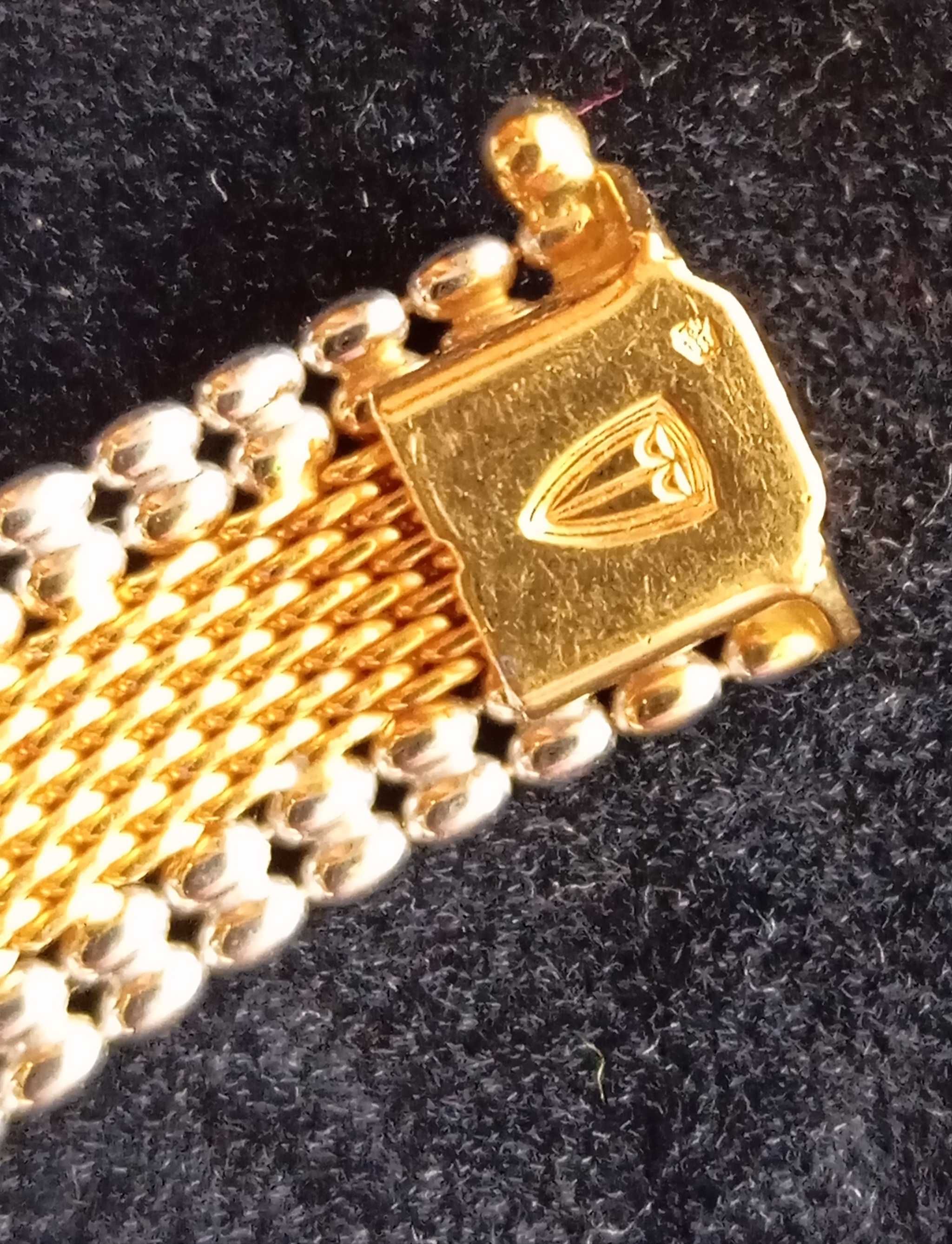 Gargantilha de ouro