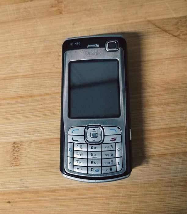 Telemóvel Nokia N70