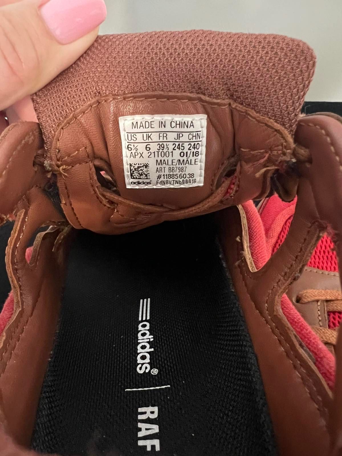 Adidas Raf Simons x Replicant Ozweego Limited Edition