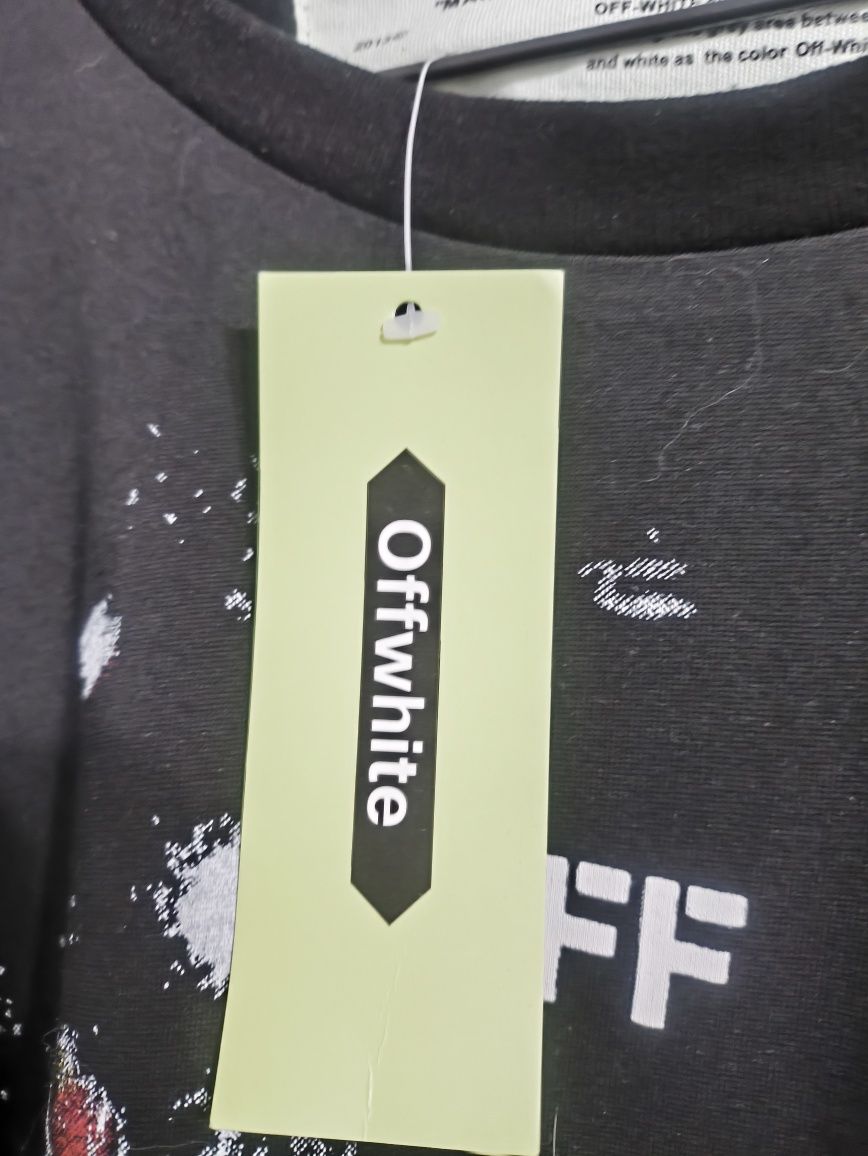 Off-white Galaxy t-shirt