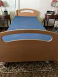 Cama articulada eléctrica  em bom eatado