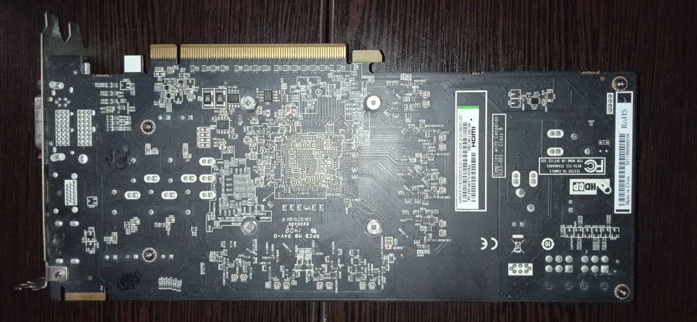 Видеокарта: AMD Radeon (TM) R7 370 Series 4gb