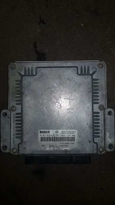 Komputer sterownik silnika Vivaro Trafic