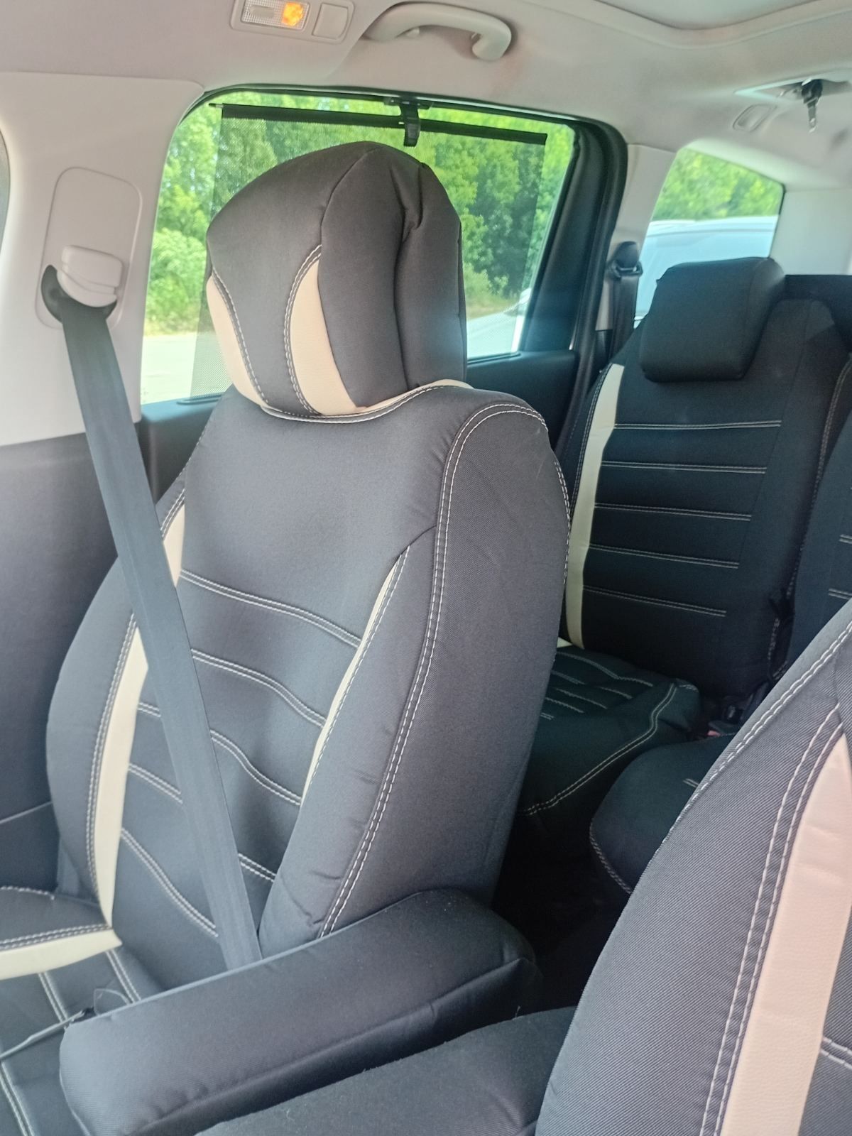Продам автомобіль Peugeot 5008