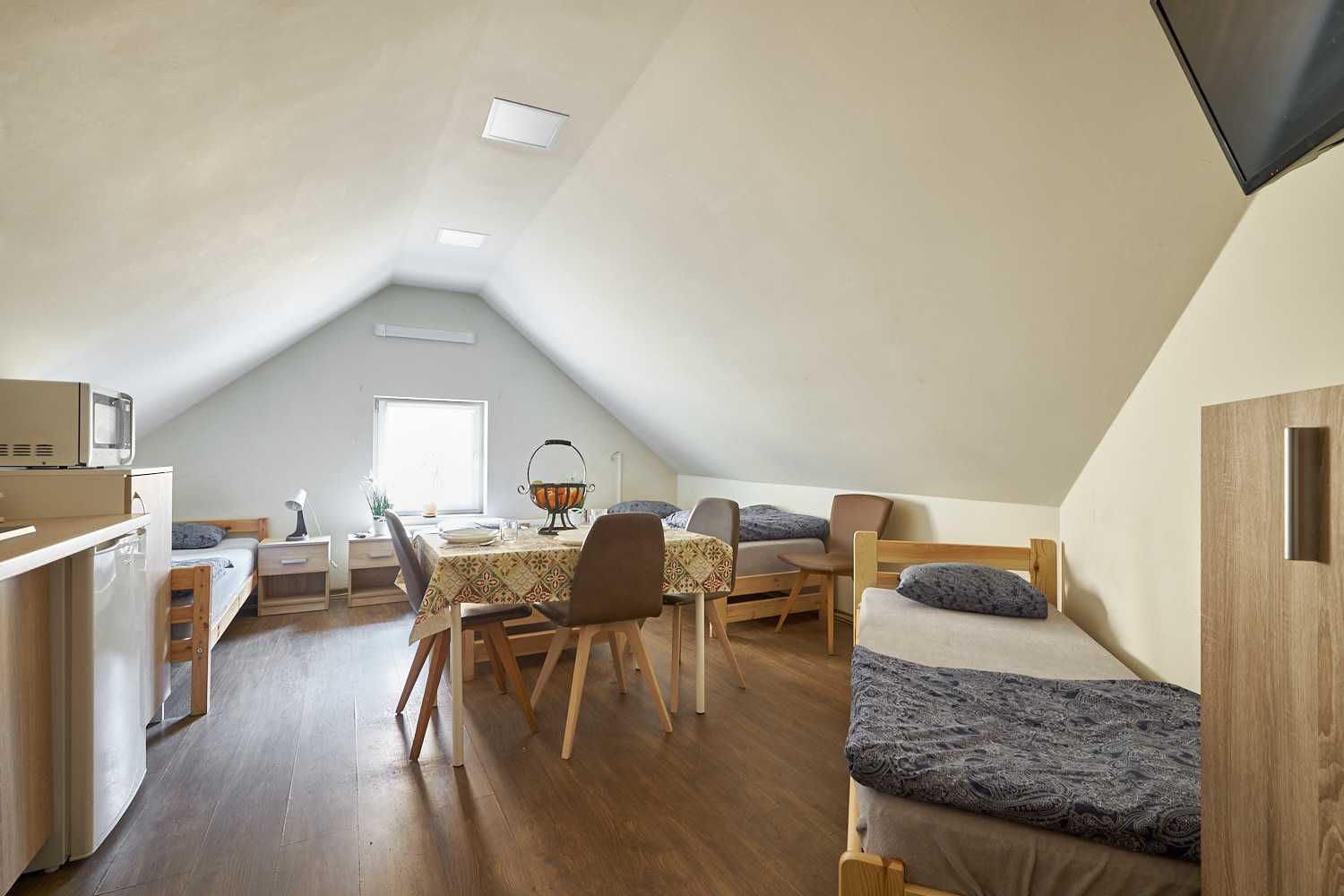 Apartamenty P7 Dzierżoniów -  noclegi w centrum, pokoje z łazienką