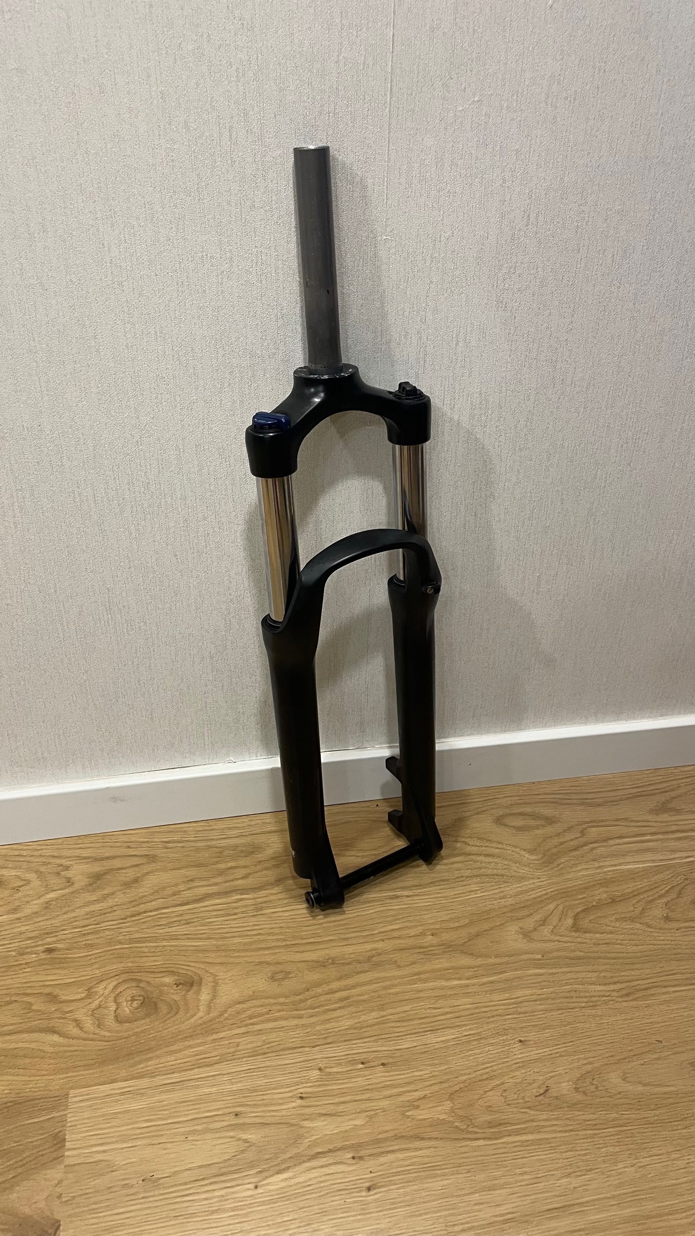 Suspensão SR Suntour XCM 32 | 27.5+