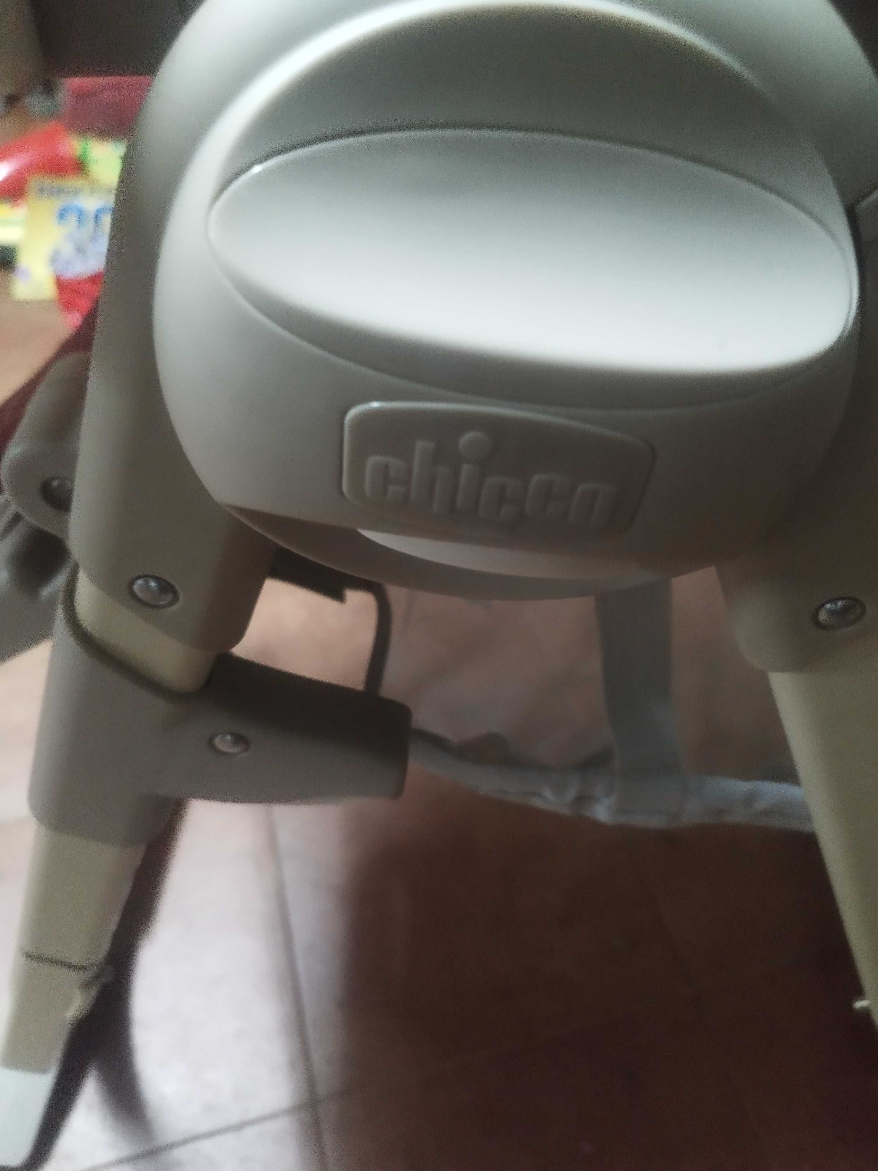 cadeira de criança parra comer marca ;chico;