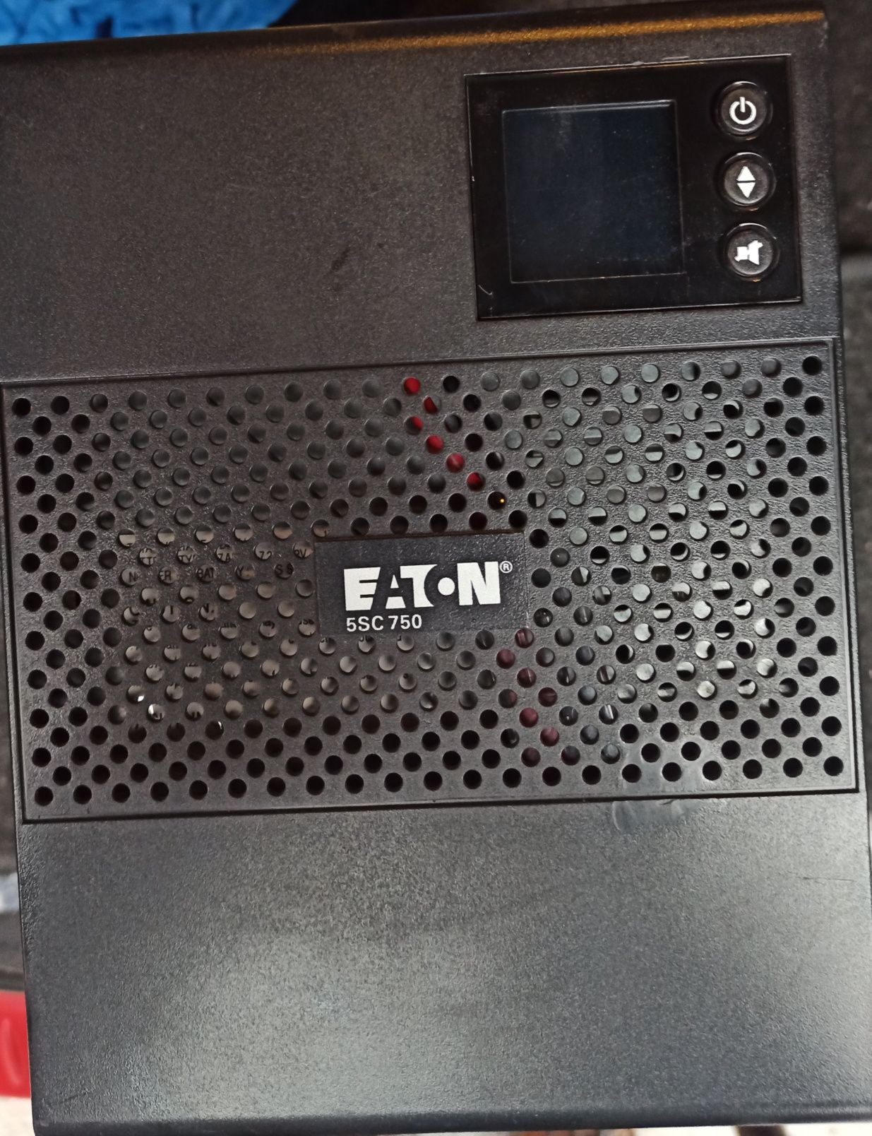 ДБЖ Eaton 5sc750i з акб