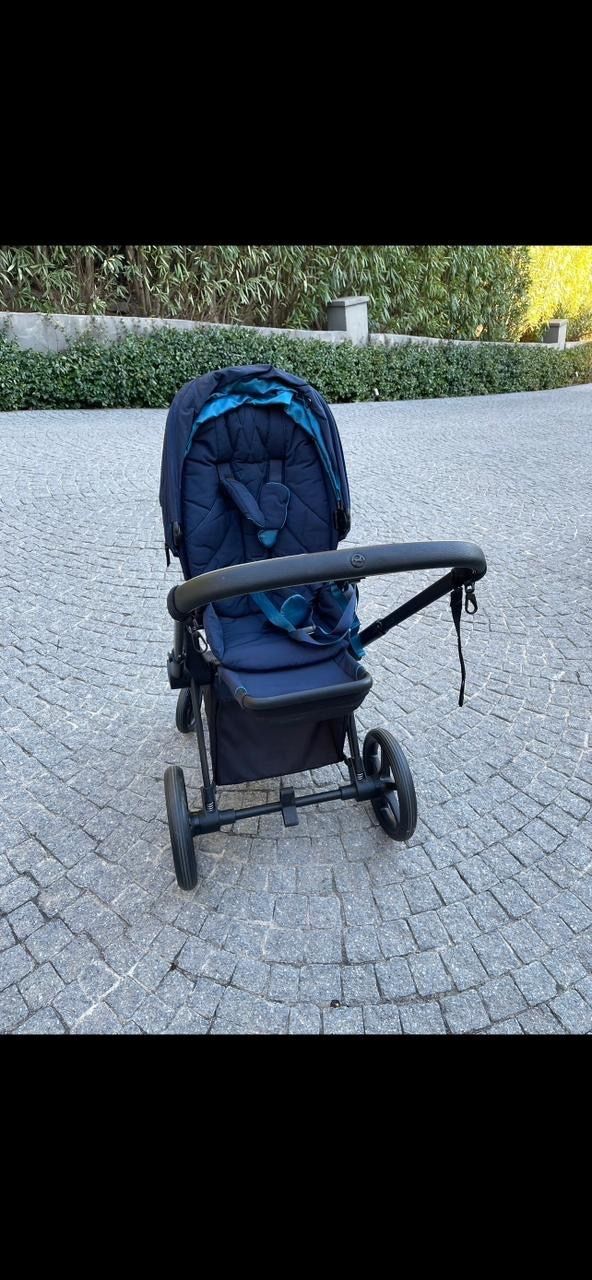 Продам Коляску Cybex состояние идиальное