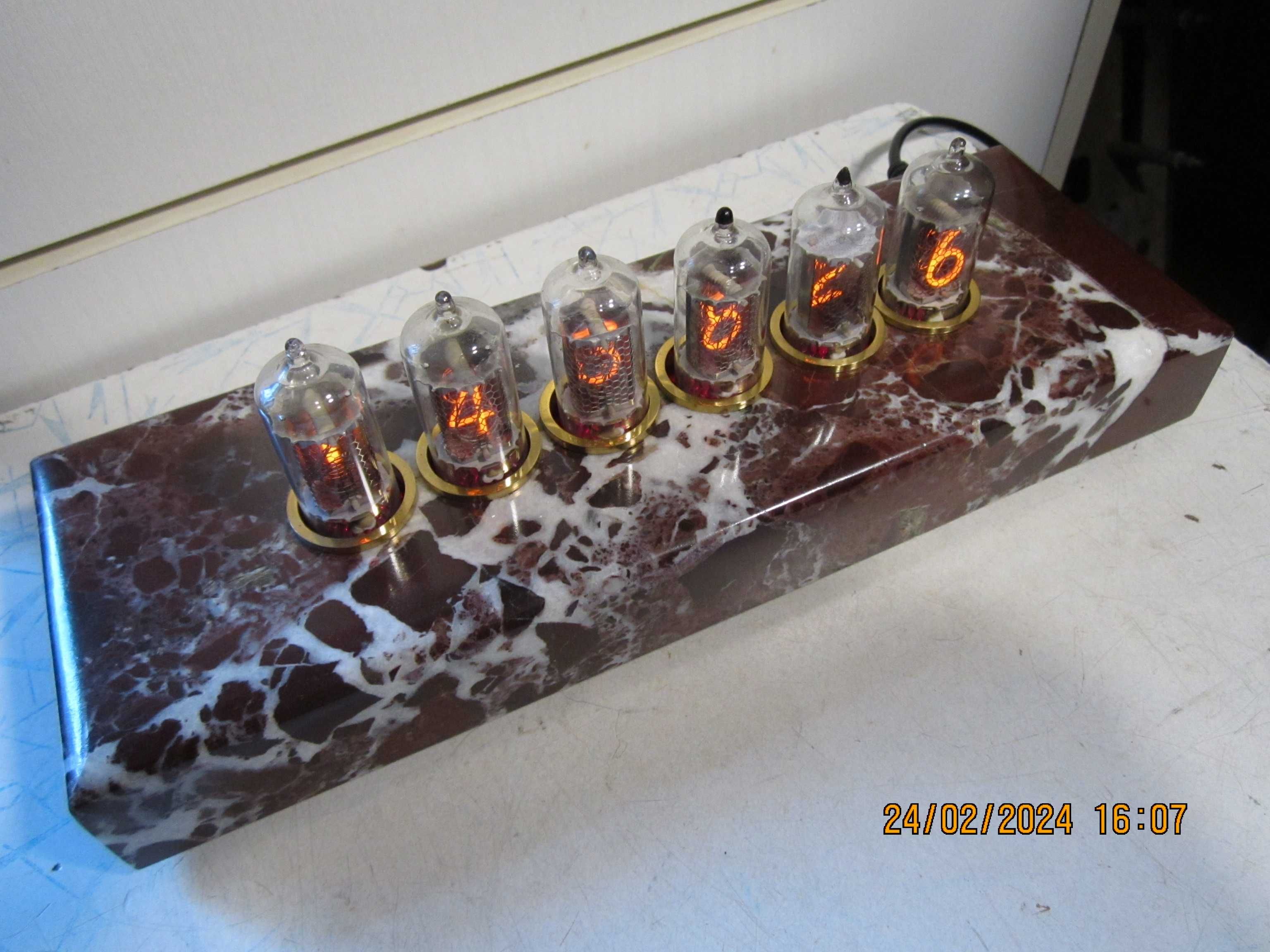 Nixie clock Z573+настенные на ИН-4