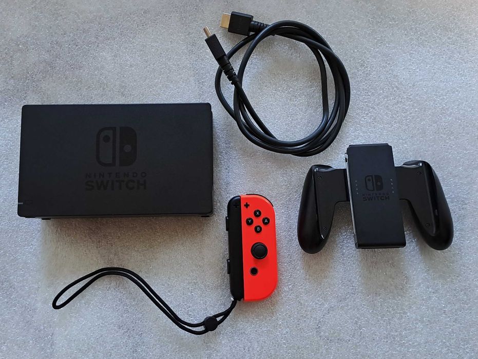 Nintendo Switch Докстанция, грипп, джой кон, кабель HDMI