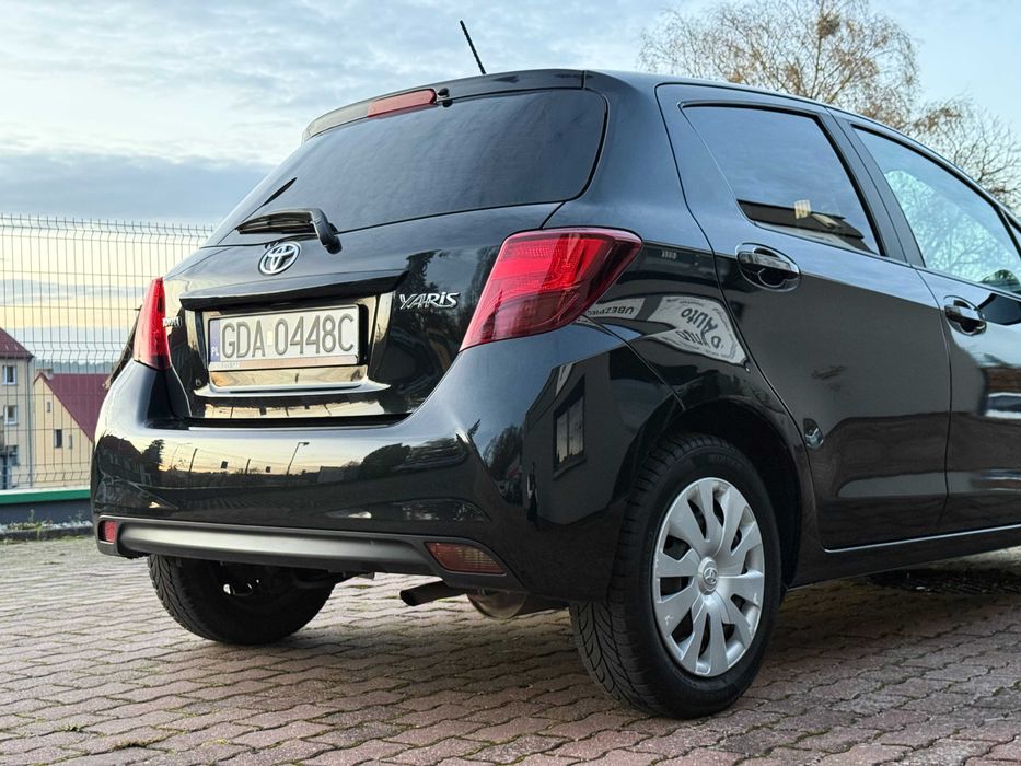 Toyota Yaris 1.0 VVT-i | 69 KM | Benzyna | 2015 r. | Manual