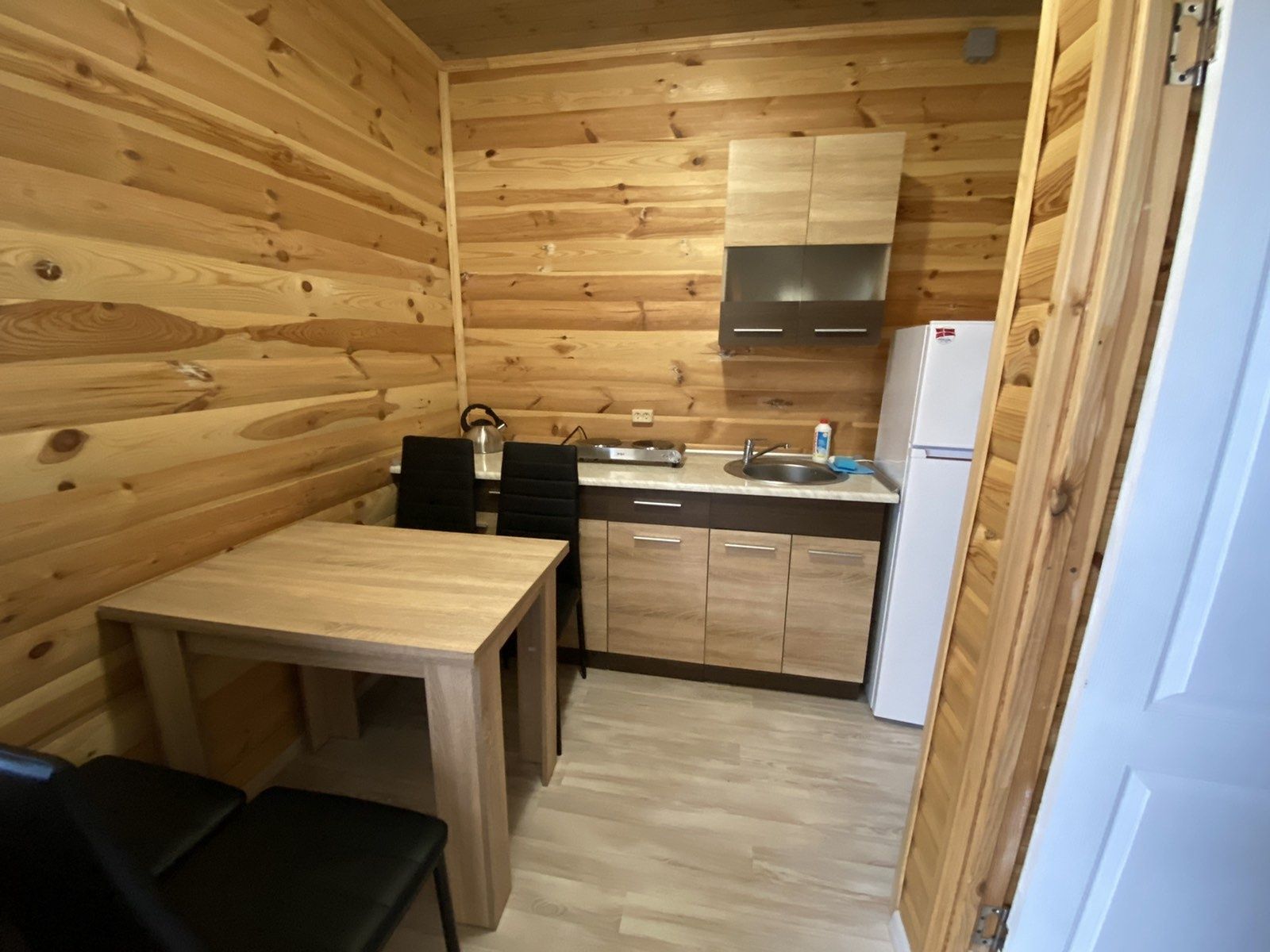 Сдам жильё. Номера/апартаменты для отдыха у моря, с кухней в Санжейке