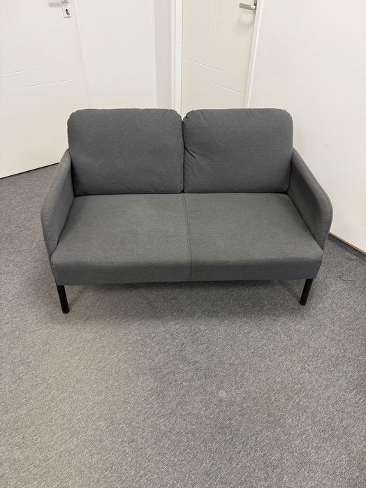 Sofa 2 osobowa IKEA GLOSTAD szara stand bdb 2szt