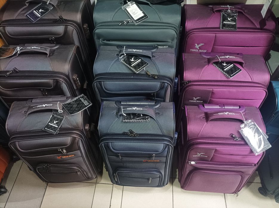 Чемодан Большой полипропилен