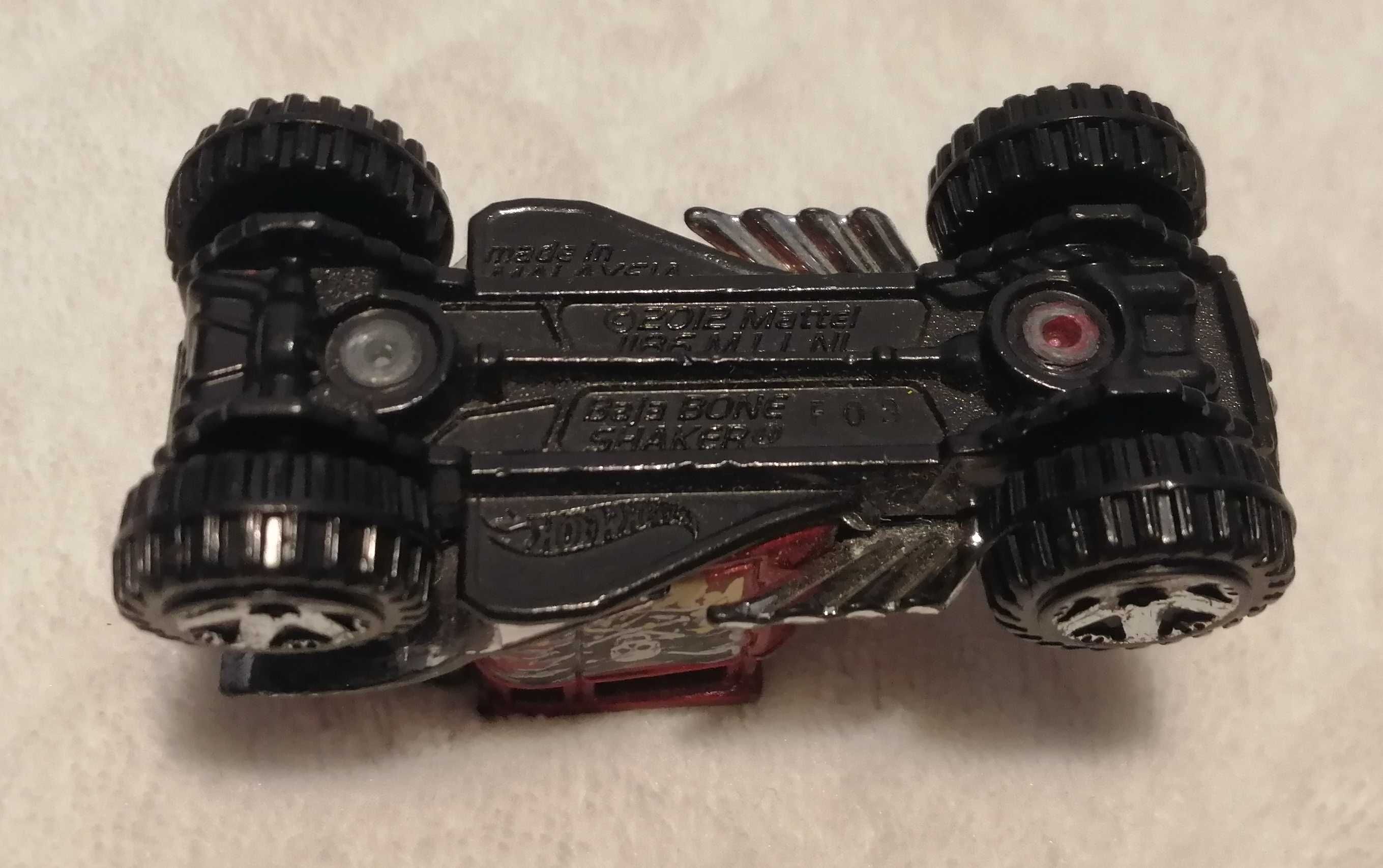 Baja Bone Shaker, Mattel, HotWheels (Zabawka, Autko)