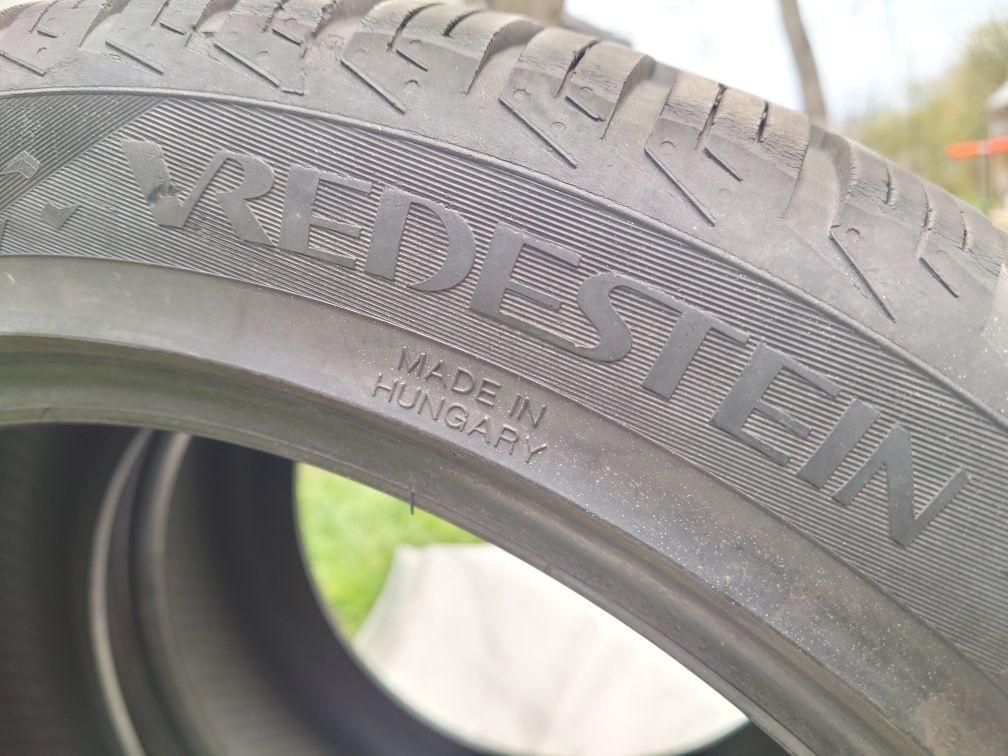 Шини, гума, резина Vredestein Quatrac 5 225/45 R17 всесезонні, зима