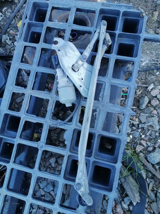 Трапеция механизм дворников дачия логан 2006-2008 1.4 и другое.