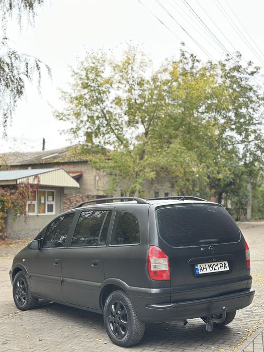 Opel Zafira A (рест) 2.2 дизель/механіка