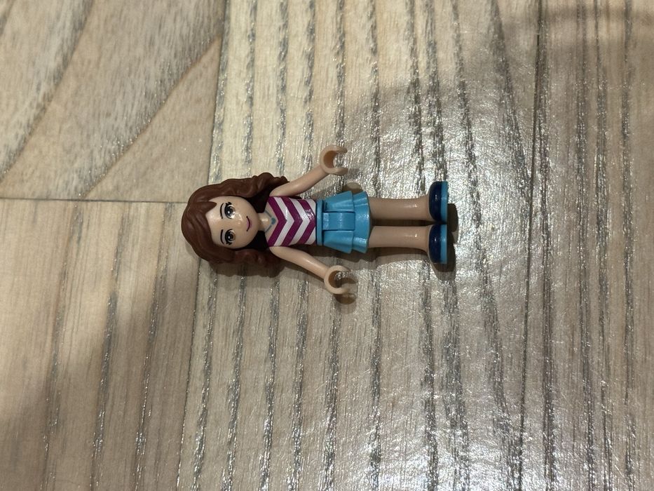 Lego friends 41128 - karuzela w parku rozrywki