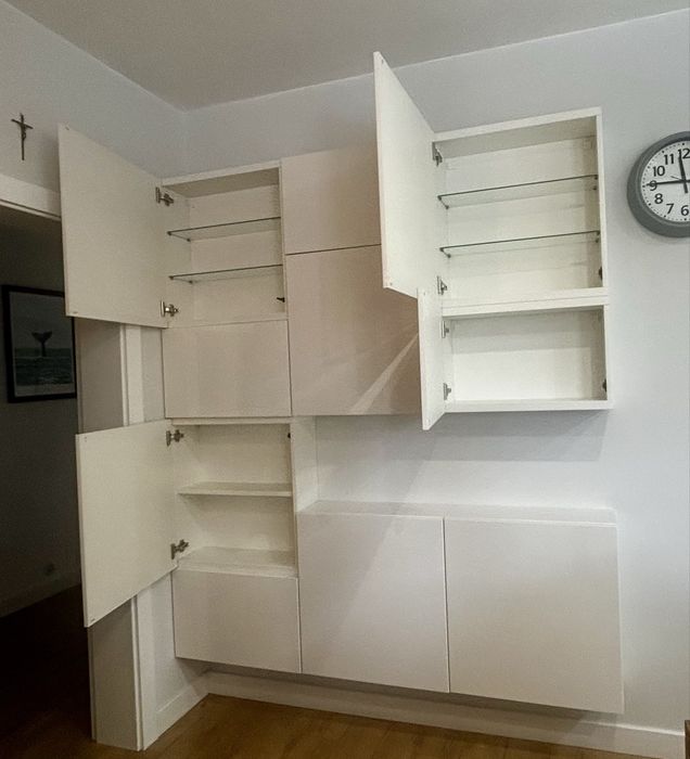 Szafki wiszące IKEA BESTÅ – stan bardzo dobry