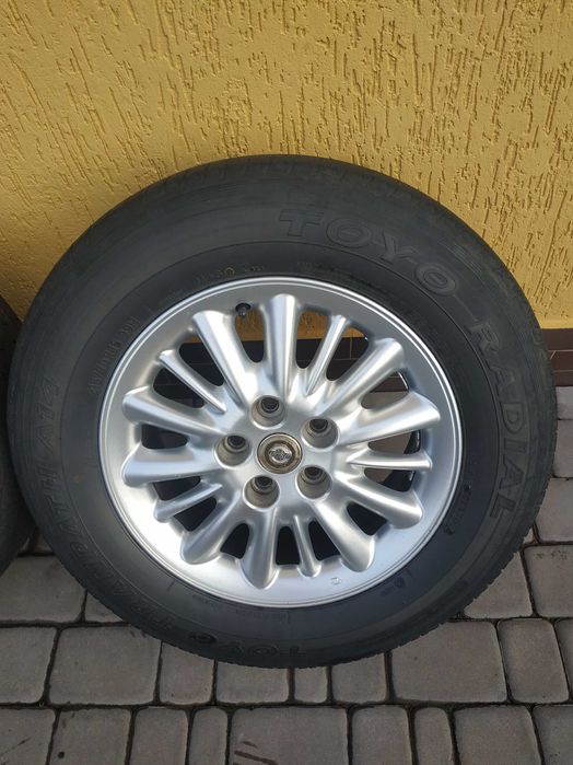Шини toyo radial r16 215/70
