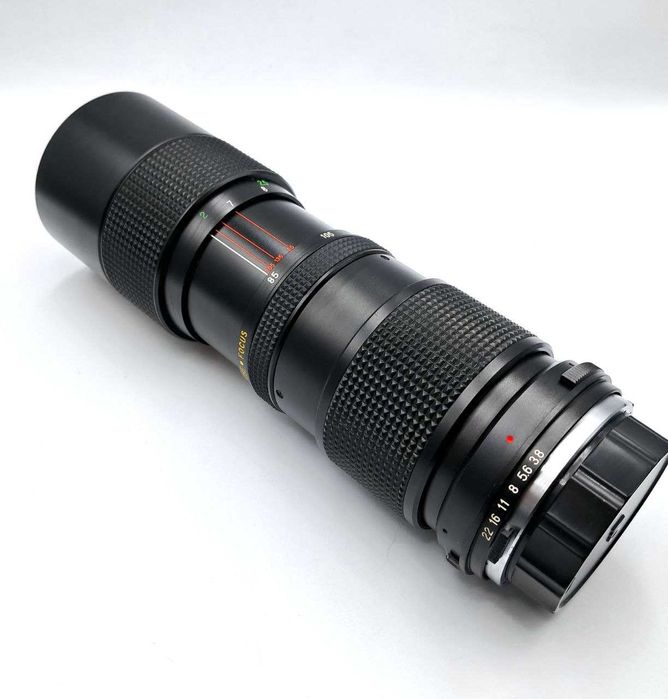 Vivitar Close Focusing Auto Zoom 85-205/3.8 for Olympus OM