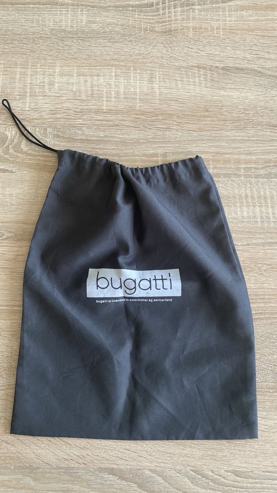Пильничок Bugatti