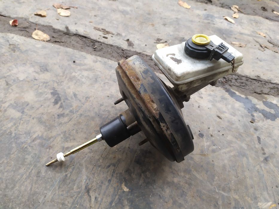 Вакуум Форд Ескорт Мк7 Escort Mk7