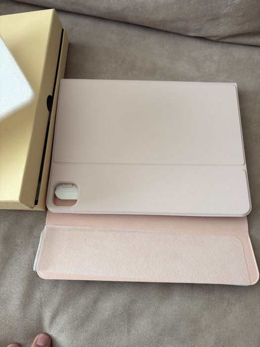 ETUI klawiatura do Apple iPad PRO 11