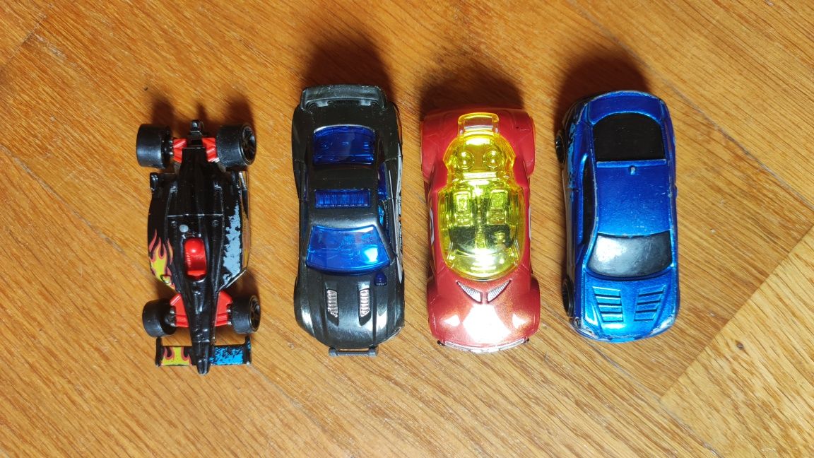 Hotwheels samochodziki zabawki