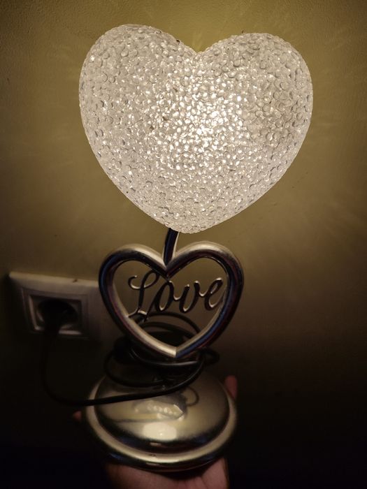 Люстра, нічник, бра, світильник