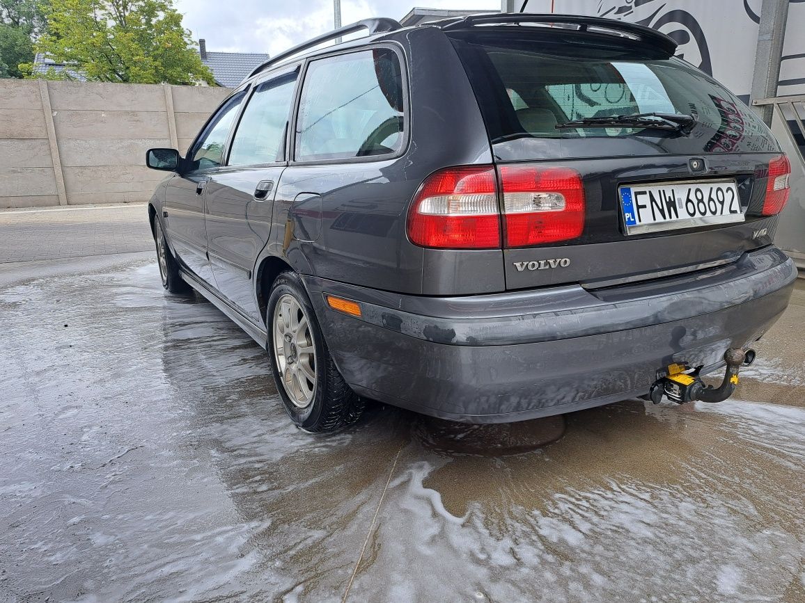 Volvo v40 2.0 benzyna