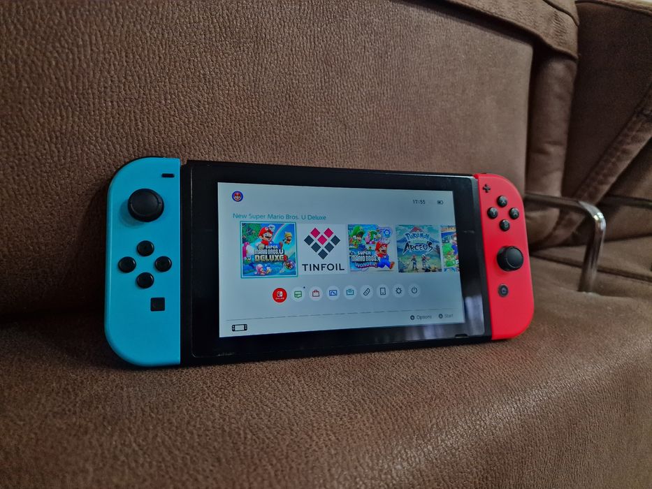 Nintendo switch azul e vermelha