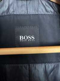 Płaszcz kurtka L-XL Hugo Boss